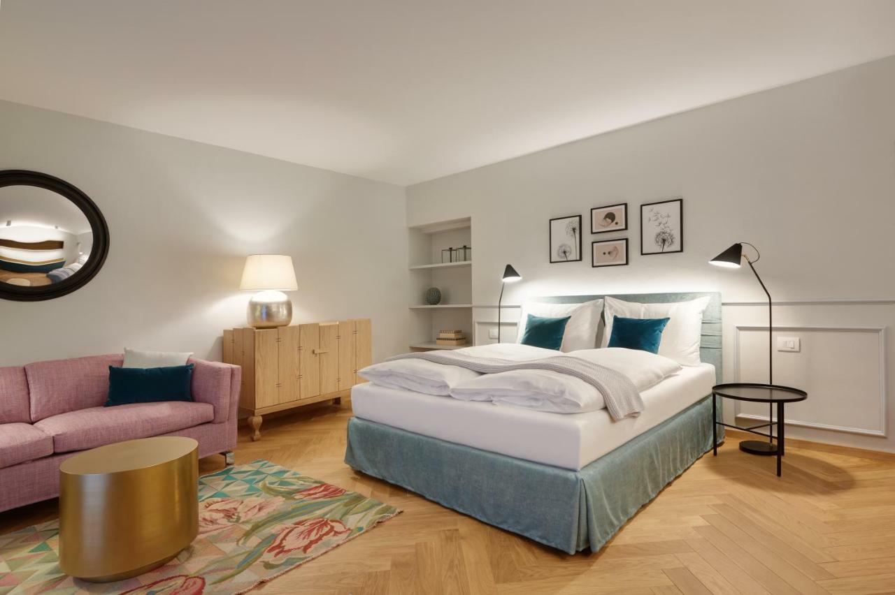 Cityflair Boutique Apartments Болзано Екстериор снимка